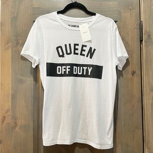 The Laundry Room Queen Off Duty Tee